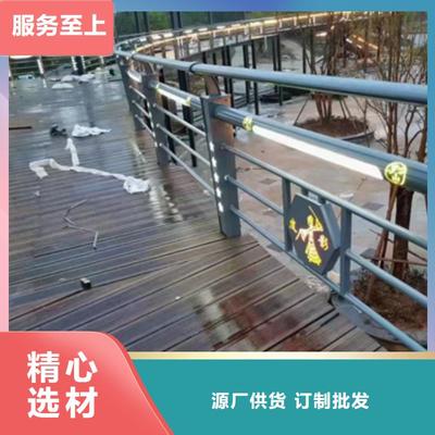 經(jīng)濟(jì)實(shí)用的公路防撞護(hù)欄 出廠價(jià)直供，安全與實(shí)惠兼具